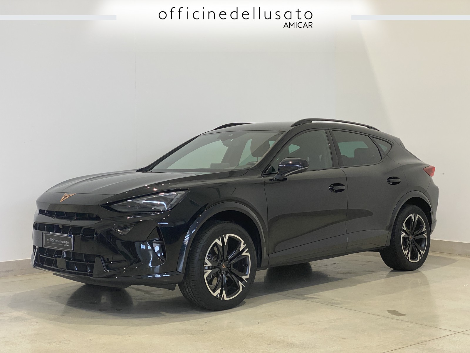 CUPRA Born 100% elettrica.